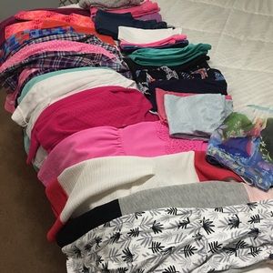 Lot of girls clothes size 5/6